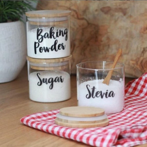 Picture of Set of three small glass jars with bambo lid(8*8.5 cm)